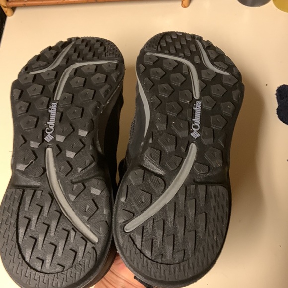 9 Columbia Vatana Basin Outdry Hiking Shoes Women's Size Waterproof YL4721 - Picture 5 of 5